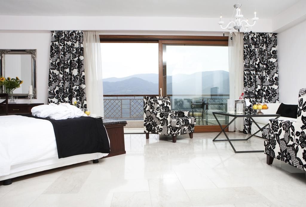 Hotel Veltsi ฟลอรินา ห้อง รูปภาพ
